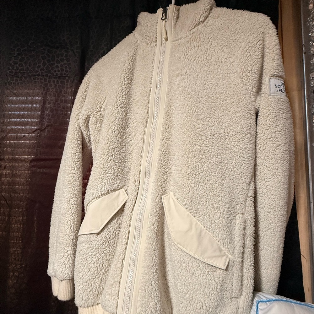 North Face Cream colored  Sherpa Jacket size XS